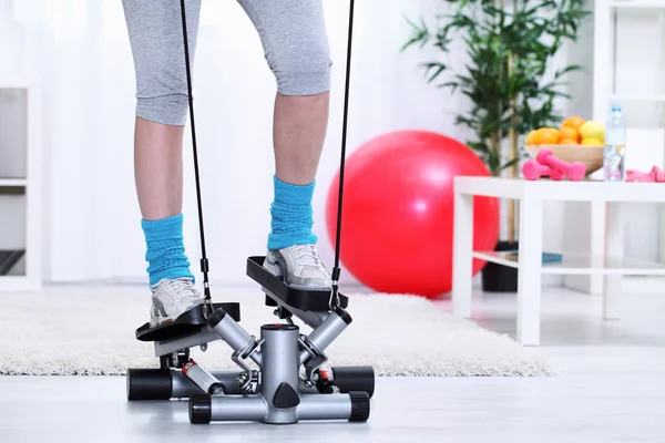 10 Amazing Health Benefits Of Using A Stepper Machine For Exercise