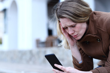 How To Protect Your Mental Health While On Social Media